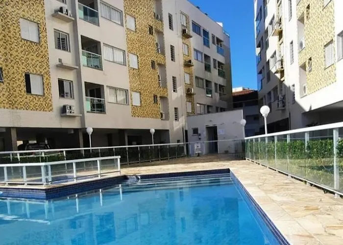 Apartamento com excelente localização e conforto! Ubatuba