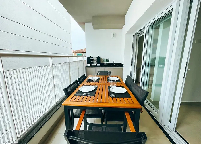 Apto Alto Padrão - Piscina, Wi-fi, Sauna, Academia Ubatuba